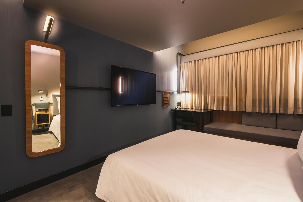 Novotel Ленсойс Паулиста Екстериор снимка