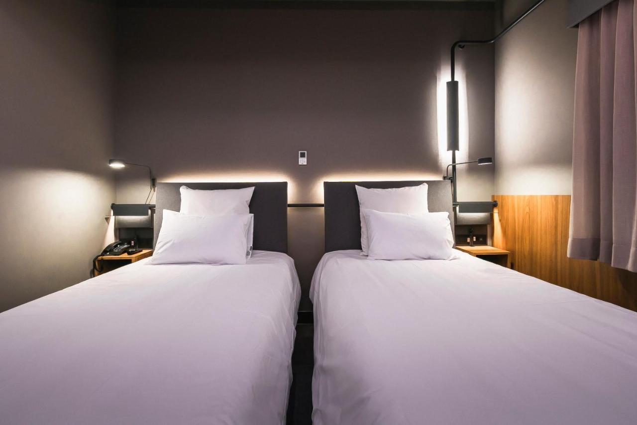 Novotel Ленсойс Паулиста Екстериор снимка