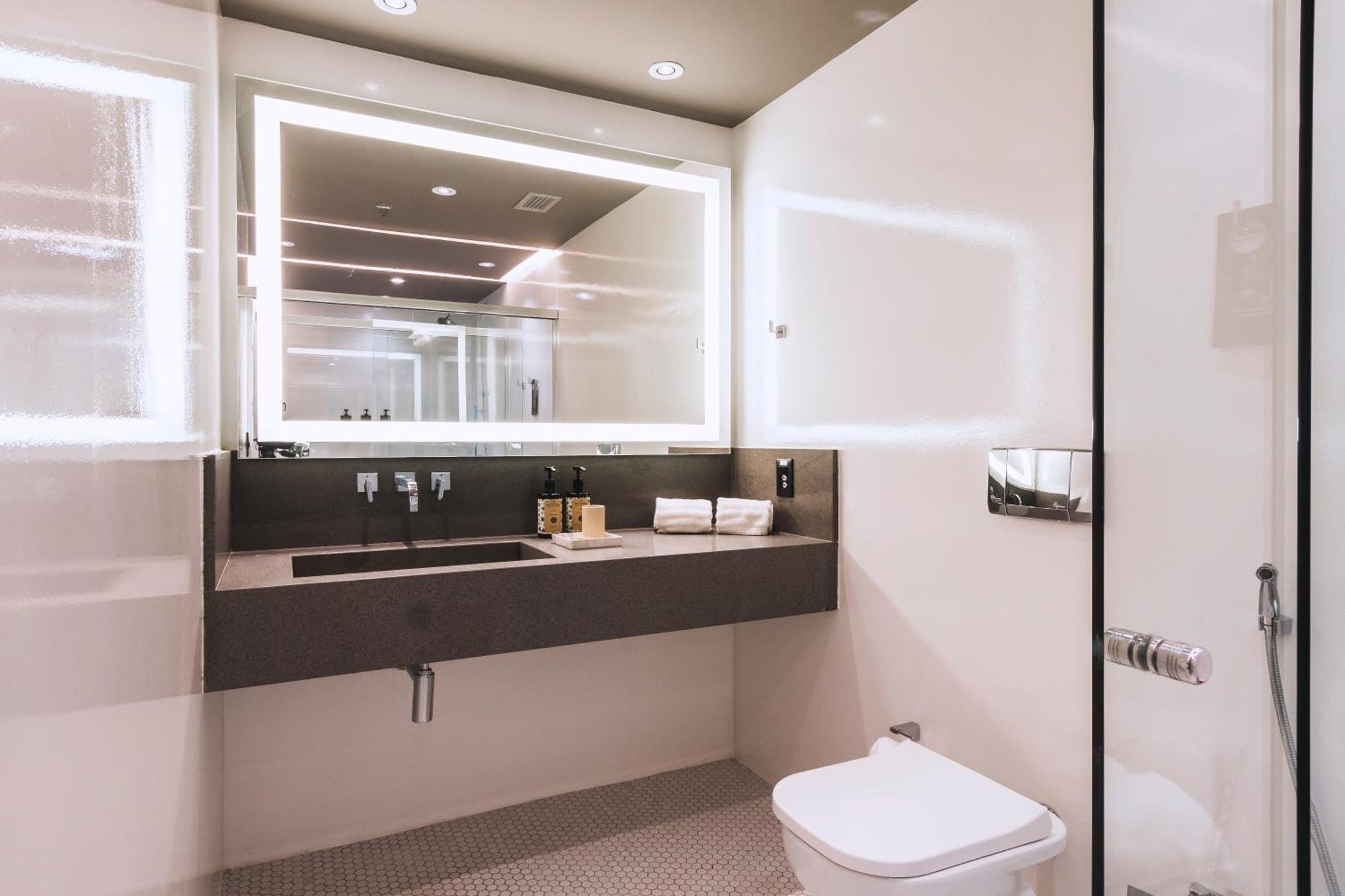 Novotel Ленсойс Паулиста Екстериор снимка