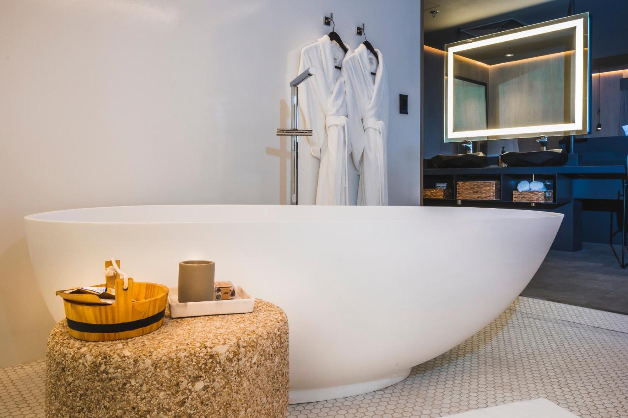 Novotel Ленсойс Паулиста Екстериор снимка